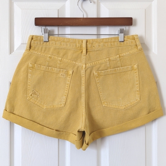 We The Free Anytime Anywhere Crvy Distressed High Waisted Cuffed Jean Shorts 28 - Picture 10 of 12